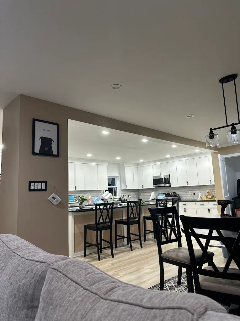 Open kitchen with recessed lighting layout